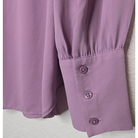 Ann Taylor Blouse Womens Medium Purple Pastel Pleated Button Up Flowy Romantic - Picture 3 of 7